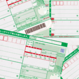元郵便局員が教える 日曜日や祝日にも配達される郵便物と荷物 ハガキのウラの郵便情報